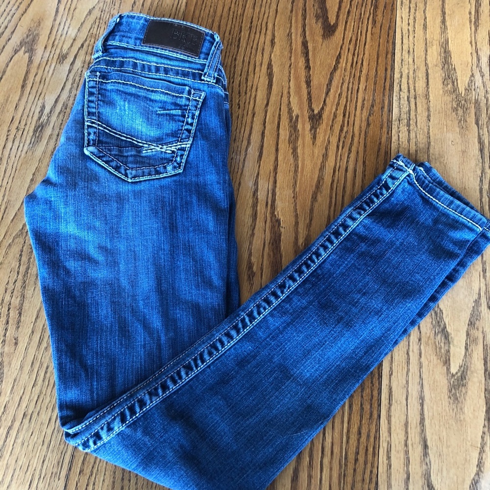 Buckle BKE Stella Skinny Jeans Size 24